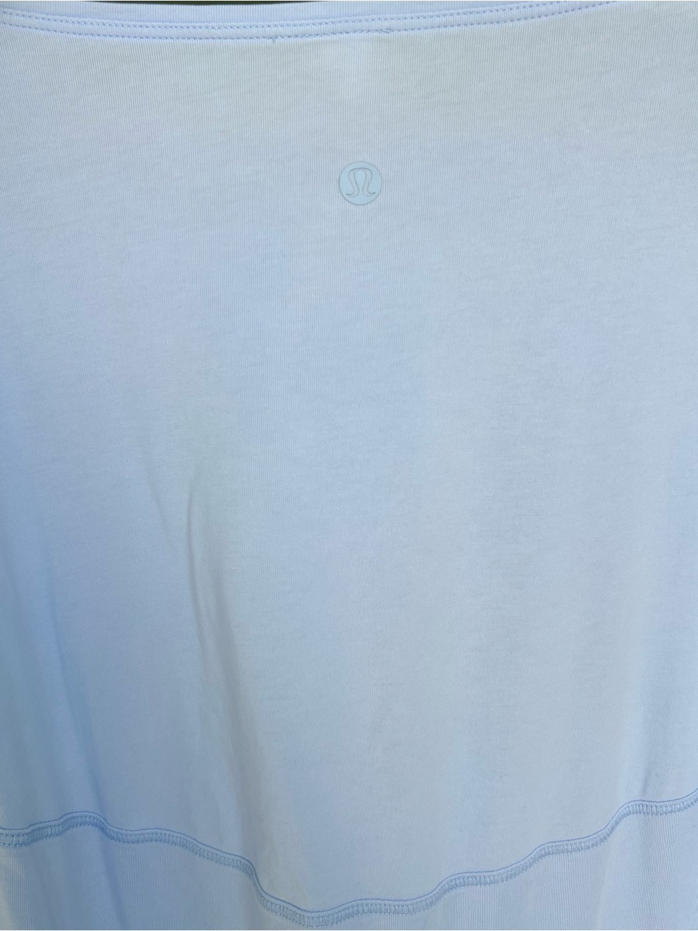 Lululemon Back in Action Shirt 💜 - Picture 5 of 6